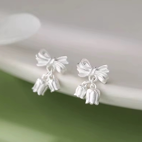 Silver Bow Bellflower Earrings - Picture 5 of 5